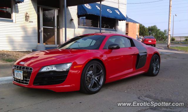 Audi R8 spotted in Bettendorf, Iowa