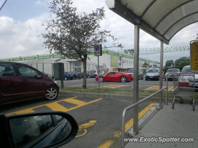 Ferrari 458 Italia spotted in Baranzate, Italy