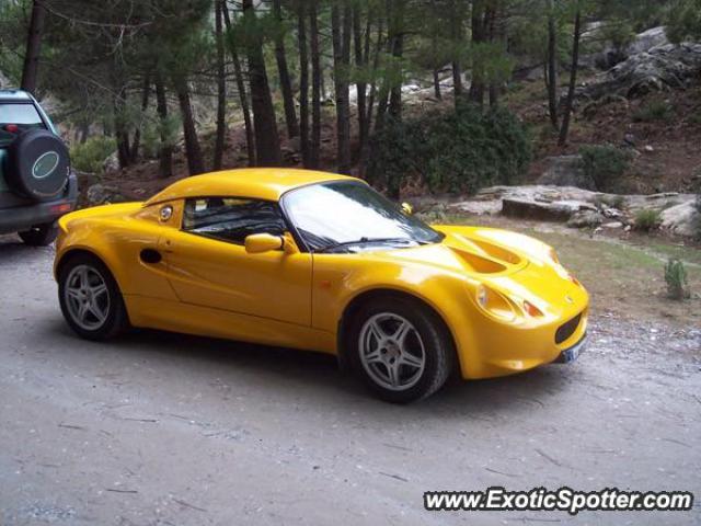 Lotus Elise spotted in Marbella, Spain