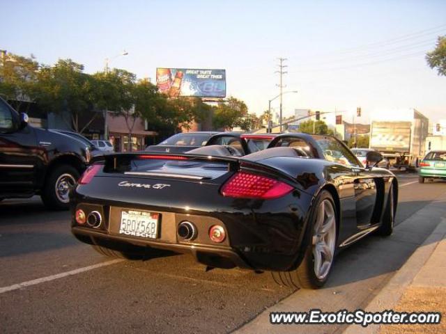 Porsche Carrera GT spotted in Los angeles, California