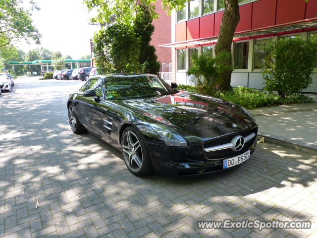 Mercedes SLS AMG spotted in Dortmund, Germany