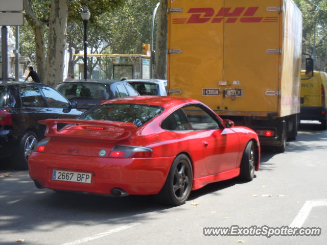 Porsche 911 GT3 spotted in Barcelona, Spain