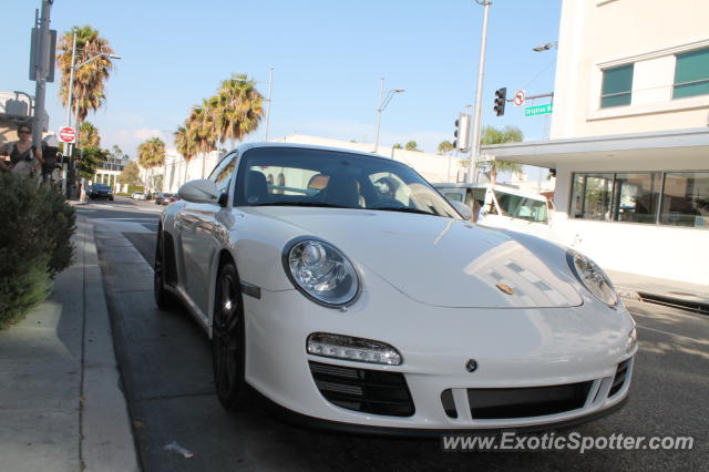 Porsche 911 Turbo spotted in Beverly Hills, California