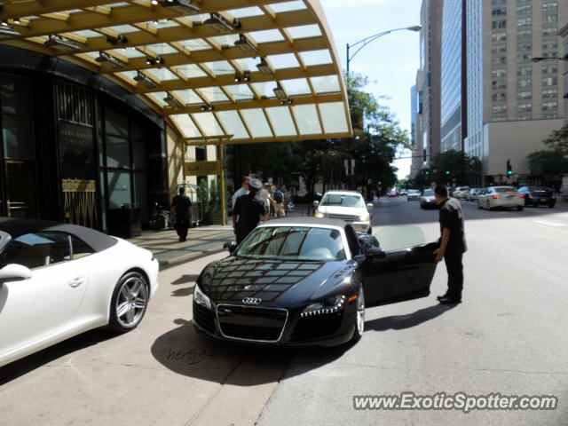 Audi R8 spotted in Chicago, Illinois