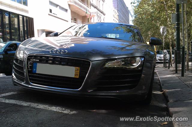 Audi R8 spotted in Lisboa, Portugal