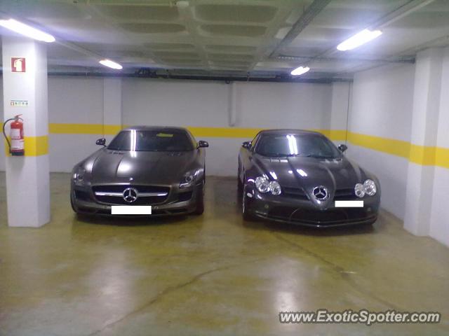 Mercedes SLR spotted in Lisbon, Portugal