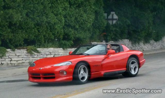 Dodge Viper spotted in Grafton, Wisconsin