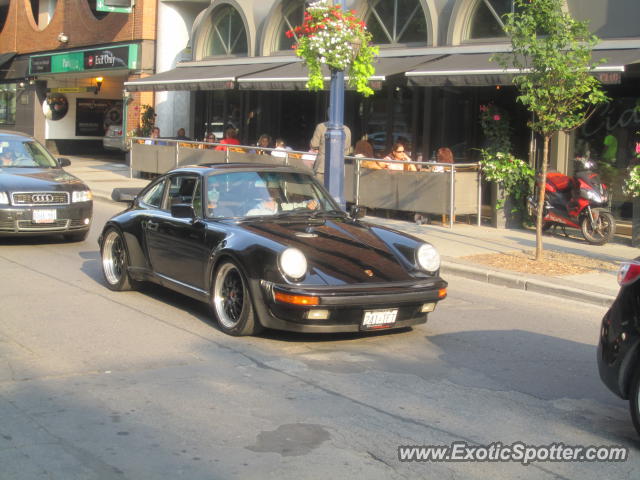 Porsche 911 spotted in Toronto, Canada