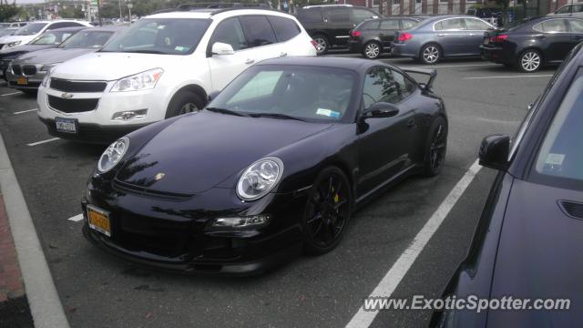 Porsche 911 GT3 spotted in Long Beach, New York