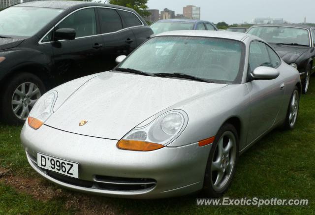 Porsche 911 spotted in Milwaukee, Wisconsin