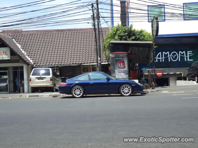 Porsche 911 spotted in Jakarta, Indonesia