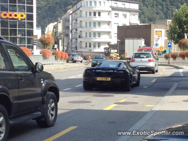 Mclaren MP4-12C spotted in Vsp, Switzerland