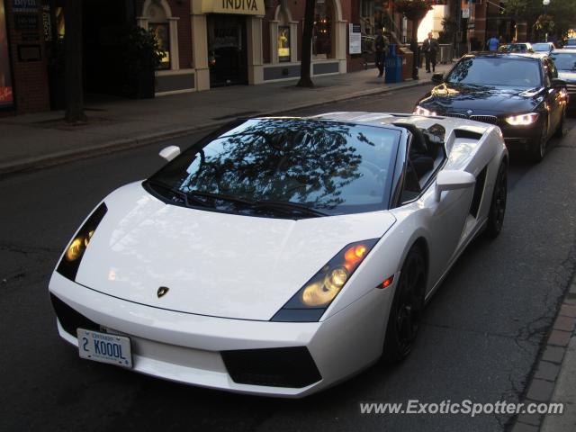 Lamborghini Gallardo spotted in Toronto, Canada