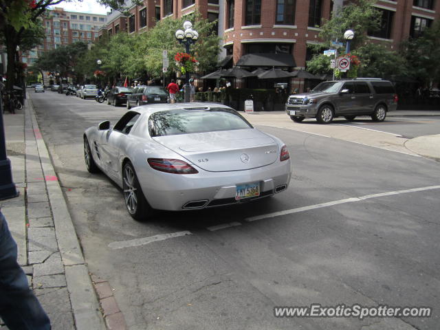 Mercedes SLS AMG spotted in Toronto, Canada