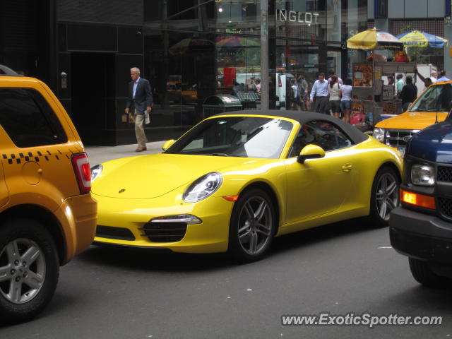 Porsche 911 spotted in New York City, New York on 07/20/2012