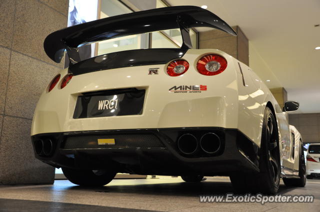 Nissan Skyline spotted in Bukit Bintang KL, Malaysia