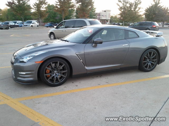 Nissan Skyline spotted in Davenport, Iowa