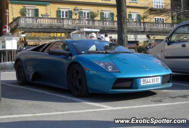 Lamborghini Murcielago spotted in Bellagio - Lake Como, Italy