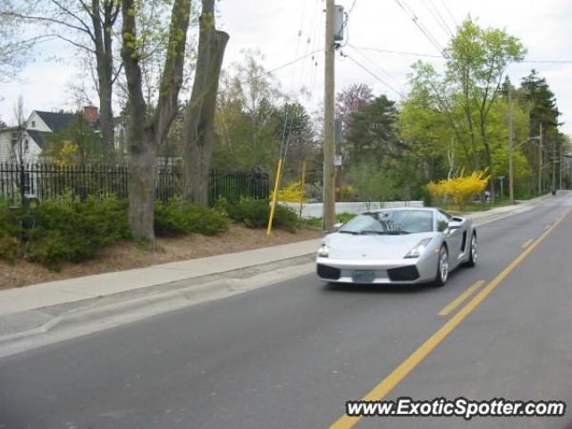 Lamborghini Gallardo spotted in Oakville, Canada