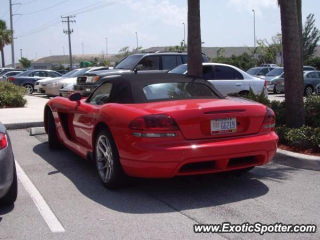 Dodge Viper spotted in Pompano Beach, Florida