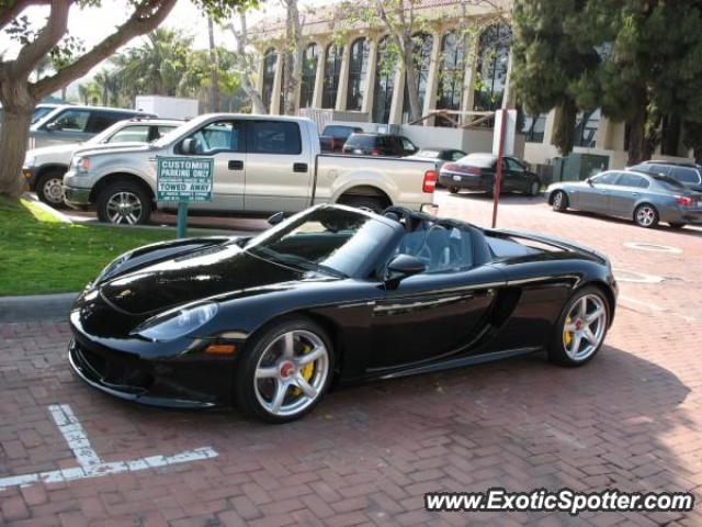 Porsche Carrera GT spotted in Malibu, California