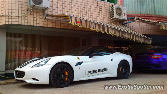 Ferrari California spotted in Nanning,Guangxi, China