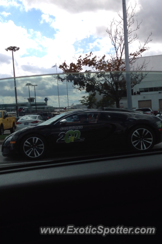 Bugatti Veyron spotted in Toronto, Canada