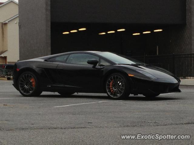 Lamborghini Gallardo spotted in Newark, Delaware