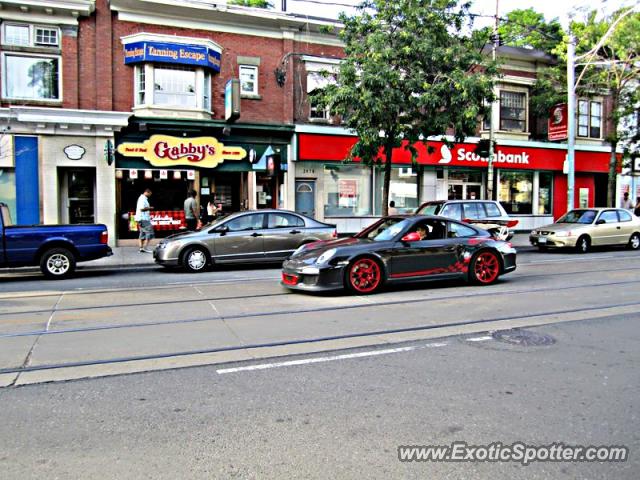 Porsche 911 GT3 spotted in Toronto, Canada