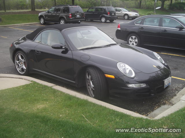 Porsche 911 spotted in Chicago, Illinois