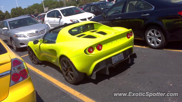 Lotus Elise spotted in Skokie, Illinois