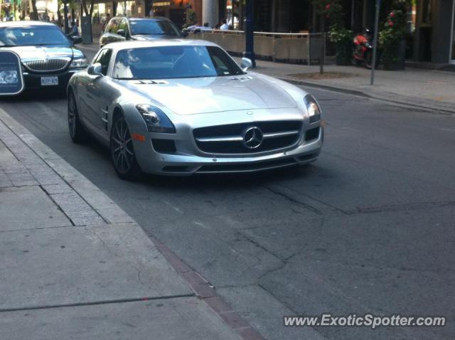 Mercedes SLS AMG spotted in Toronto, Canada