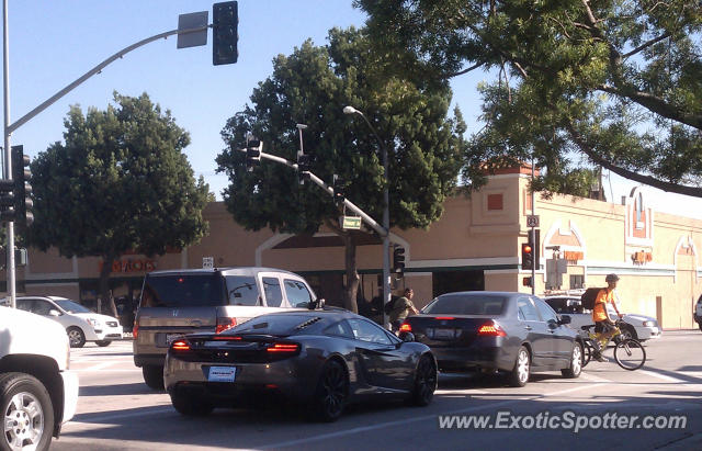 Mclaren MP4-12C spotted in South Pasadena, California