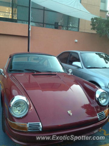 Porsche 911 spotted in Mexico City, Mexico