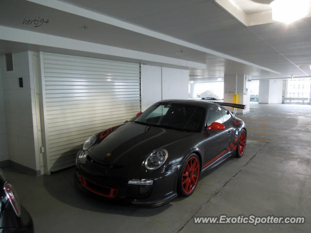 Porsche 911 GT3 spotted in Chicago, Illinois