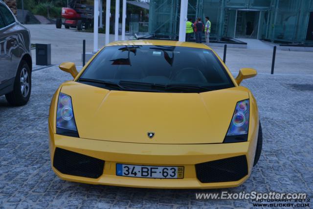 Lamborghini Gallardo spotted in Lisboa, Portugal