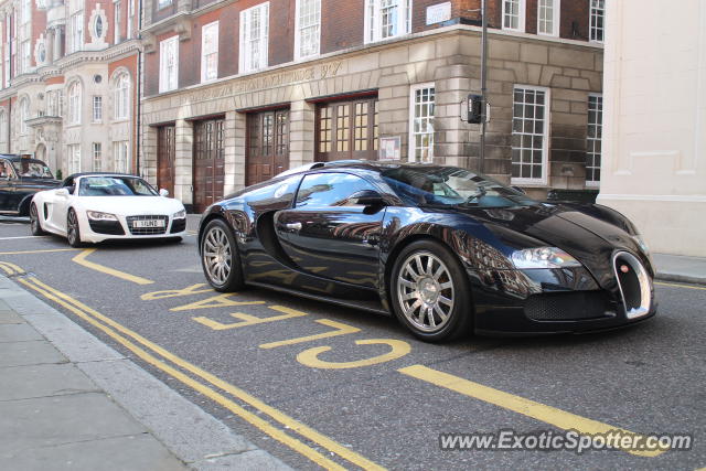 Bugatti Veyron spotted in London, United Kingdom