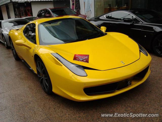 Ferrari 458 Italia spotted in Kuala Lumpur, Malaysia