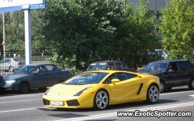 Lamborghini Gallardo spotted in Moscow, Russia