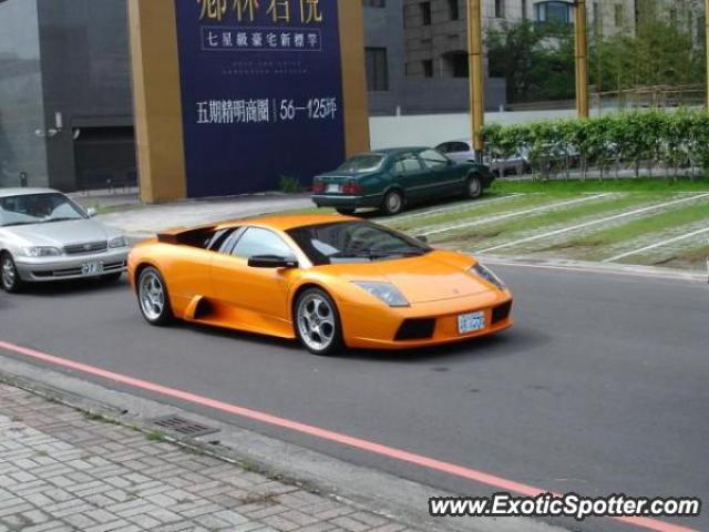 Lamborghini Murcielago spotted in Taichung, Taiwan