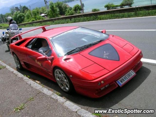 Lamborghini Diablo spotted in Wöerthersee, Austria