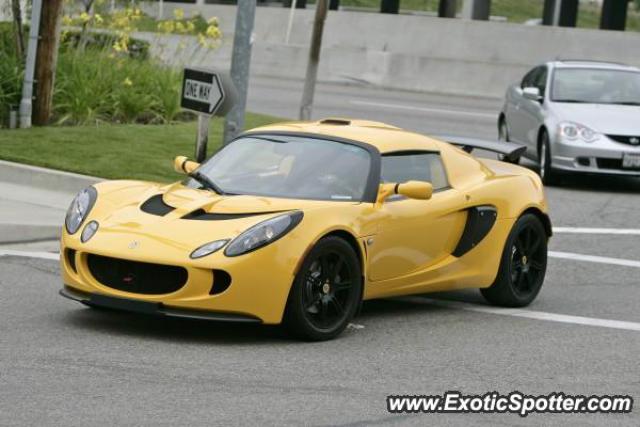 Lotus Exige spotted in Calabasas, California