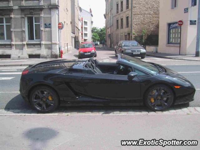 Lamborghini Gallardo spotted in Nancy, France