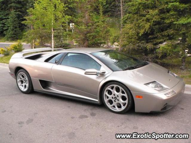 Lamborghini Diablo spotted in Banff, Canada