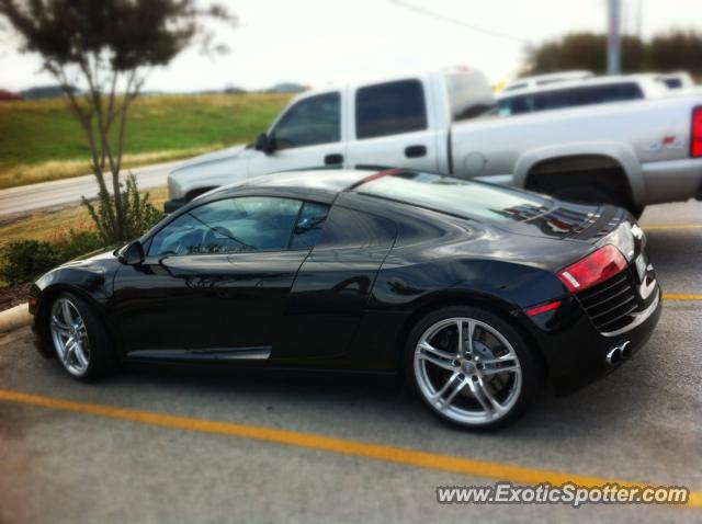 Audi R8 spotted in Leon Springs, Texas