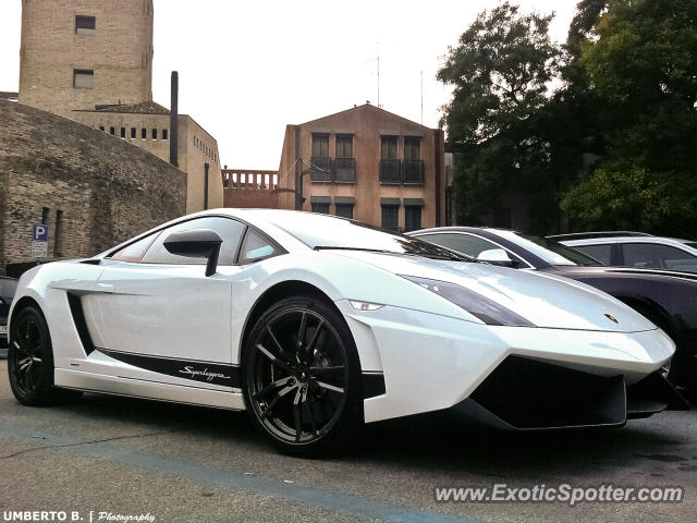 Lamborghini Gallardo spotted in Oderzo, Italy