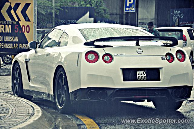 Nissan Skyline spotted in Bukit Bintang KL, Malaysia