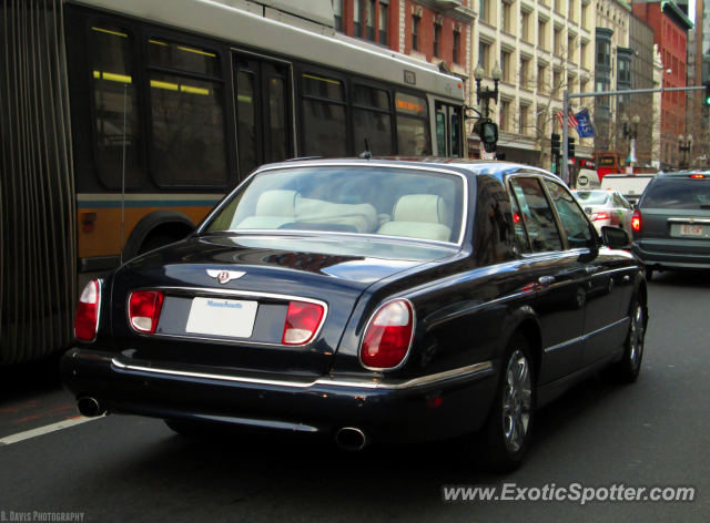 Bentley Arnage spotted in Boston, Massachusetts