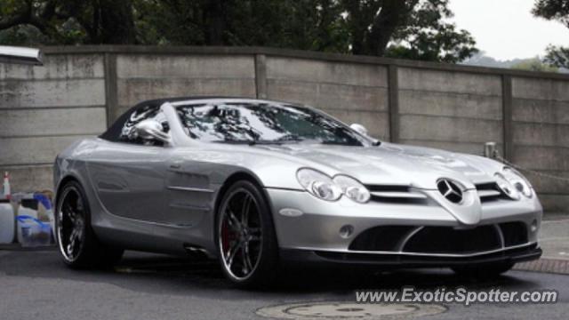 Mercedes SLR spotted in Tokyo, Japan