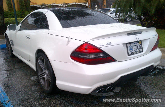 Mercedes SL 65 AMG spotted in Aventura, Florida